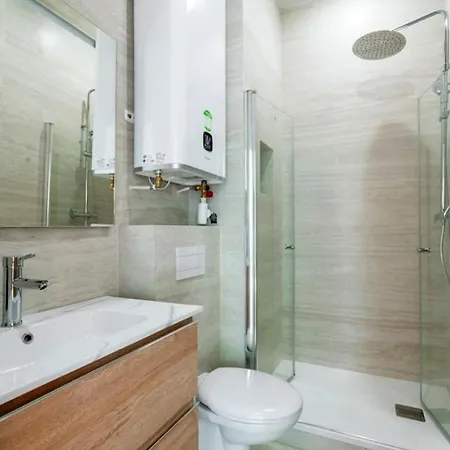 Elegant 2-room Air-conditioned - 17 Apartment *